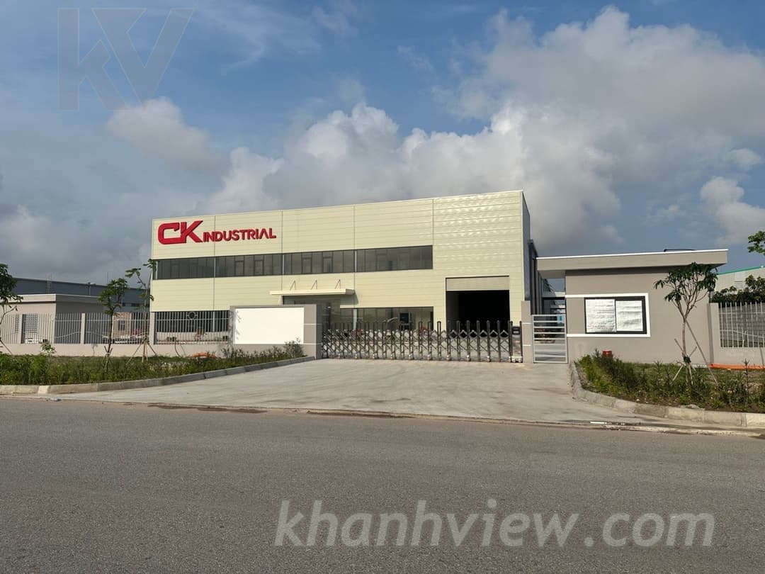 Khuôn viên nhà xưởng