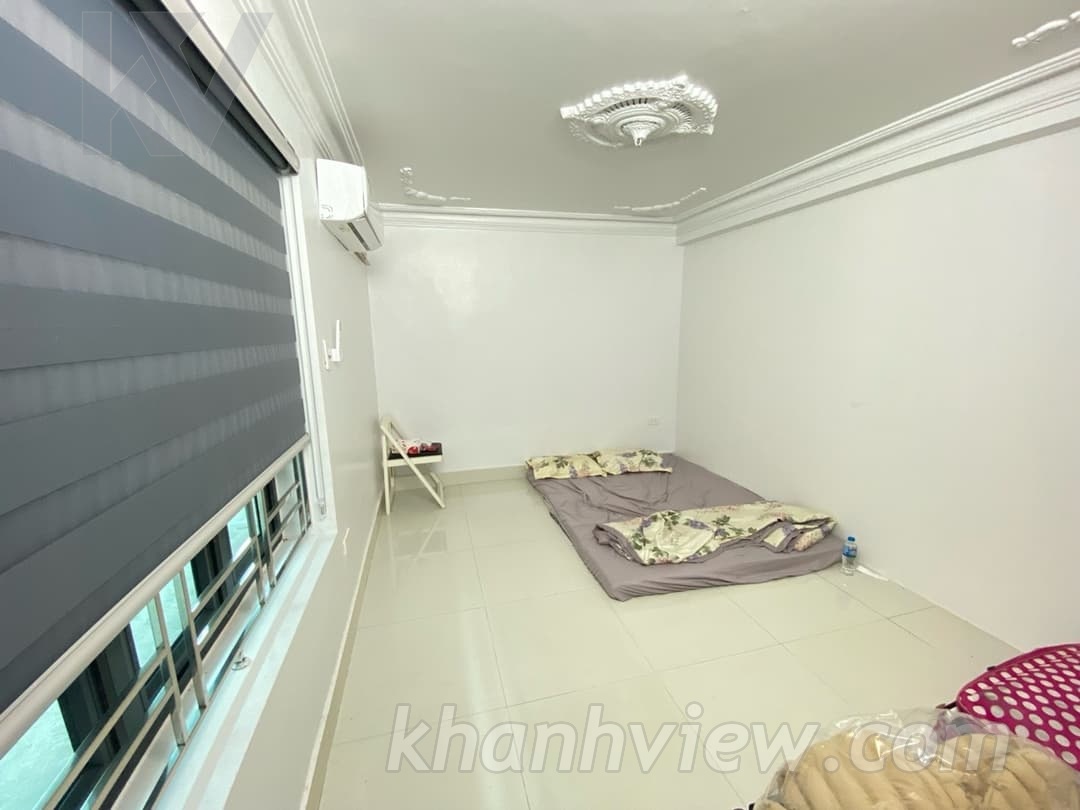 Ảnh nhà Hạ Lý 12
