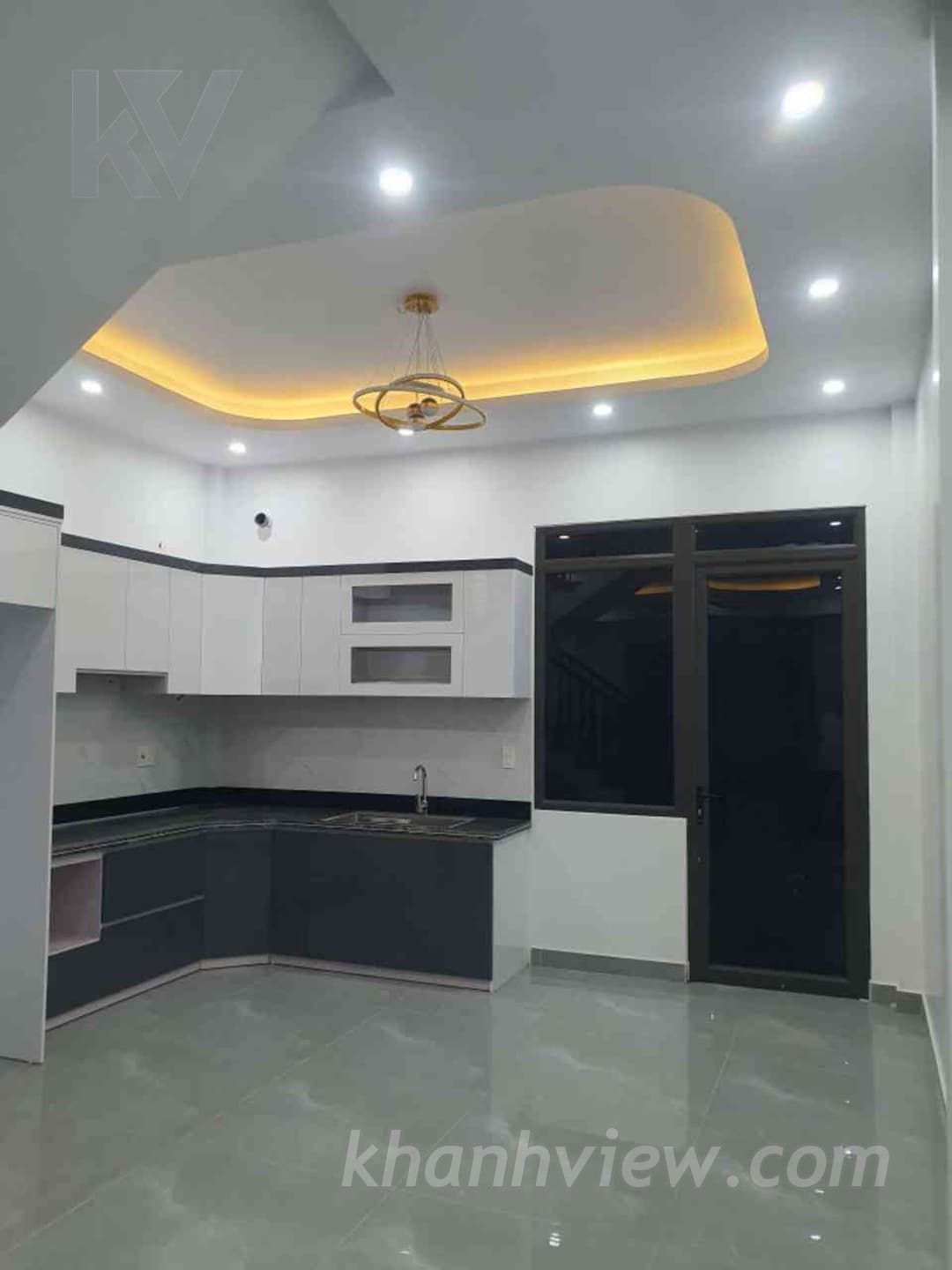 Phòng khách nhà Mai Phong