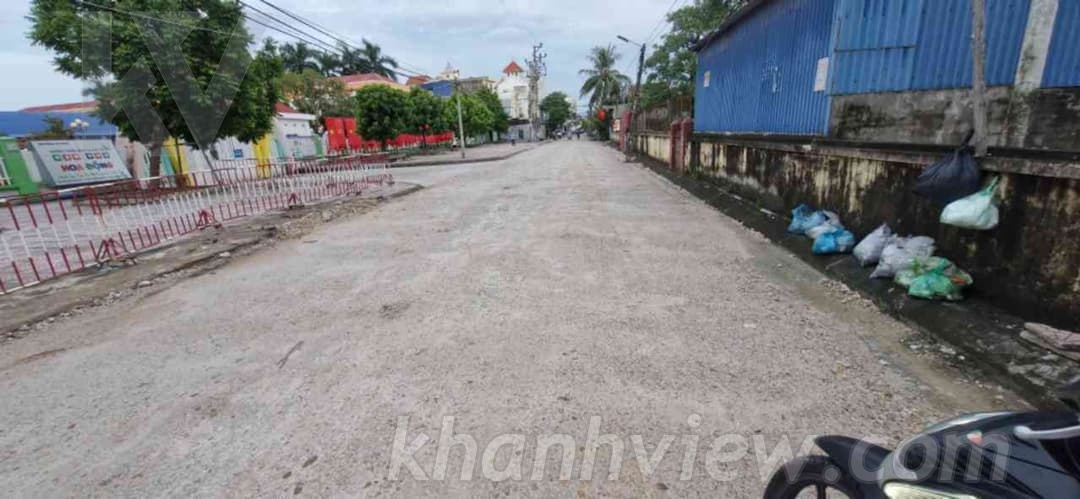 Đất Hoa Động 4