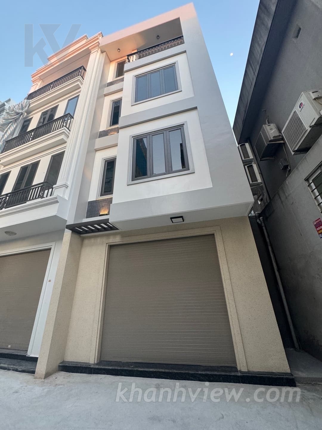 Phòng khách nhà Đồng Hoà