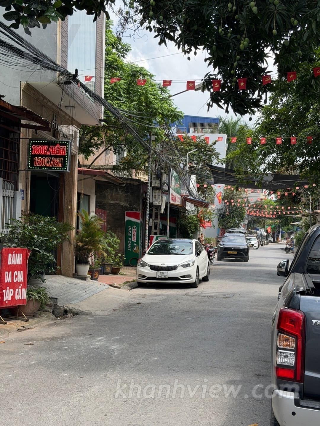 Mặt phố Phương Lưu 4