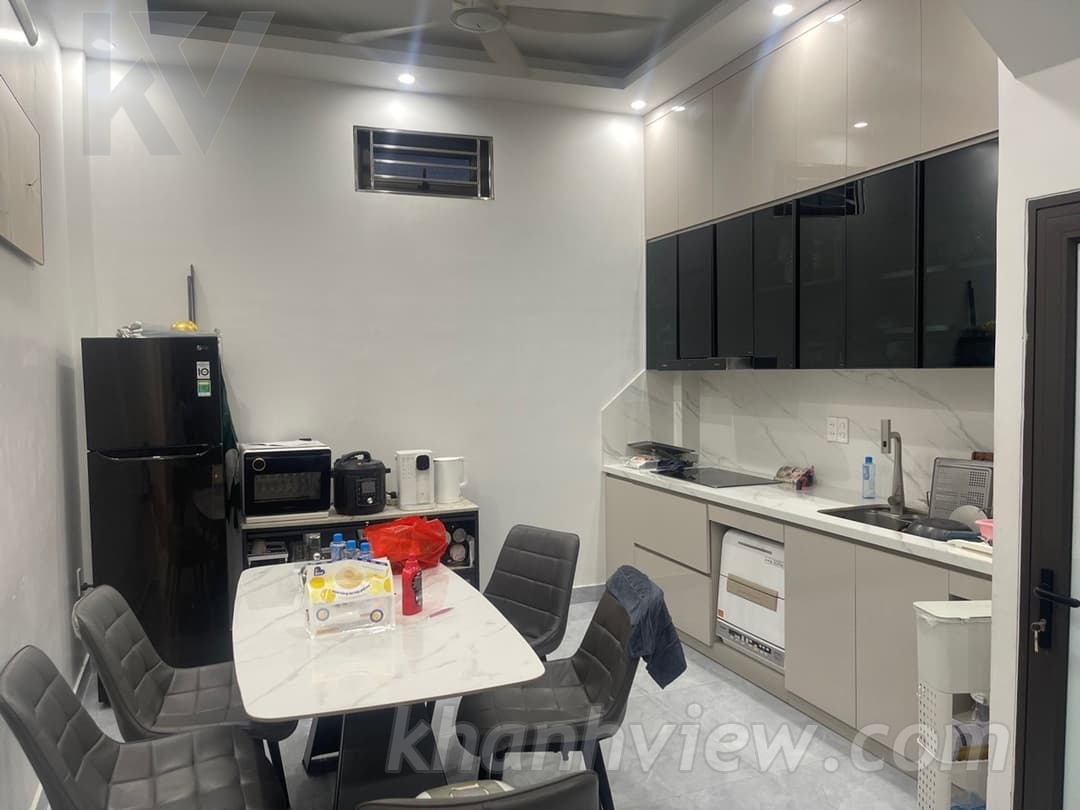 Nhà Hồ Sen Hải Phòng - Mặt tiền & Phòng khách