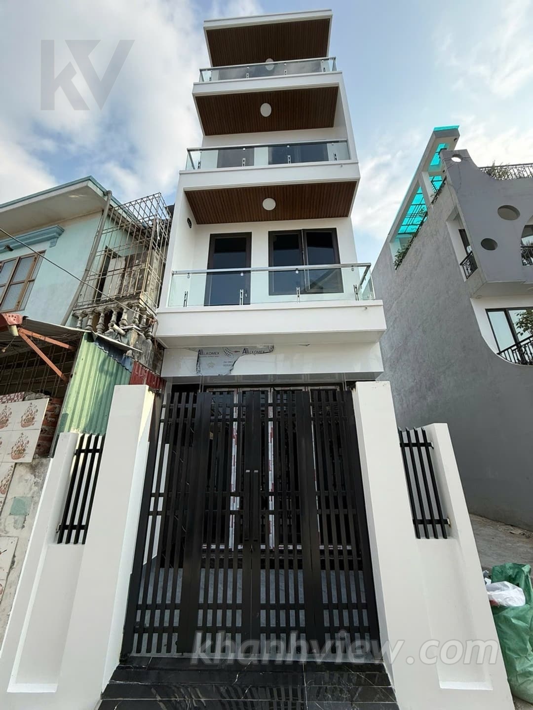 Phòng khách và nội thất