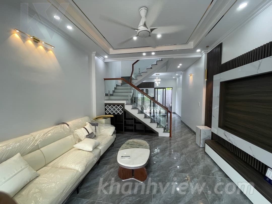 Ảnh nhà Quỳnh Hoàng 5