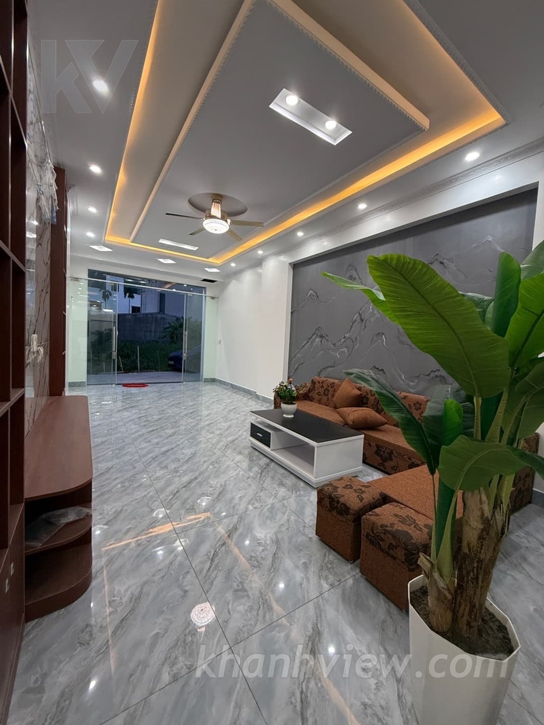 Nhà Quỳnh Hoàng 5