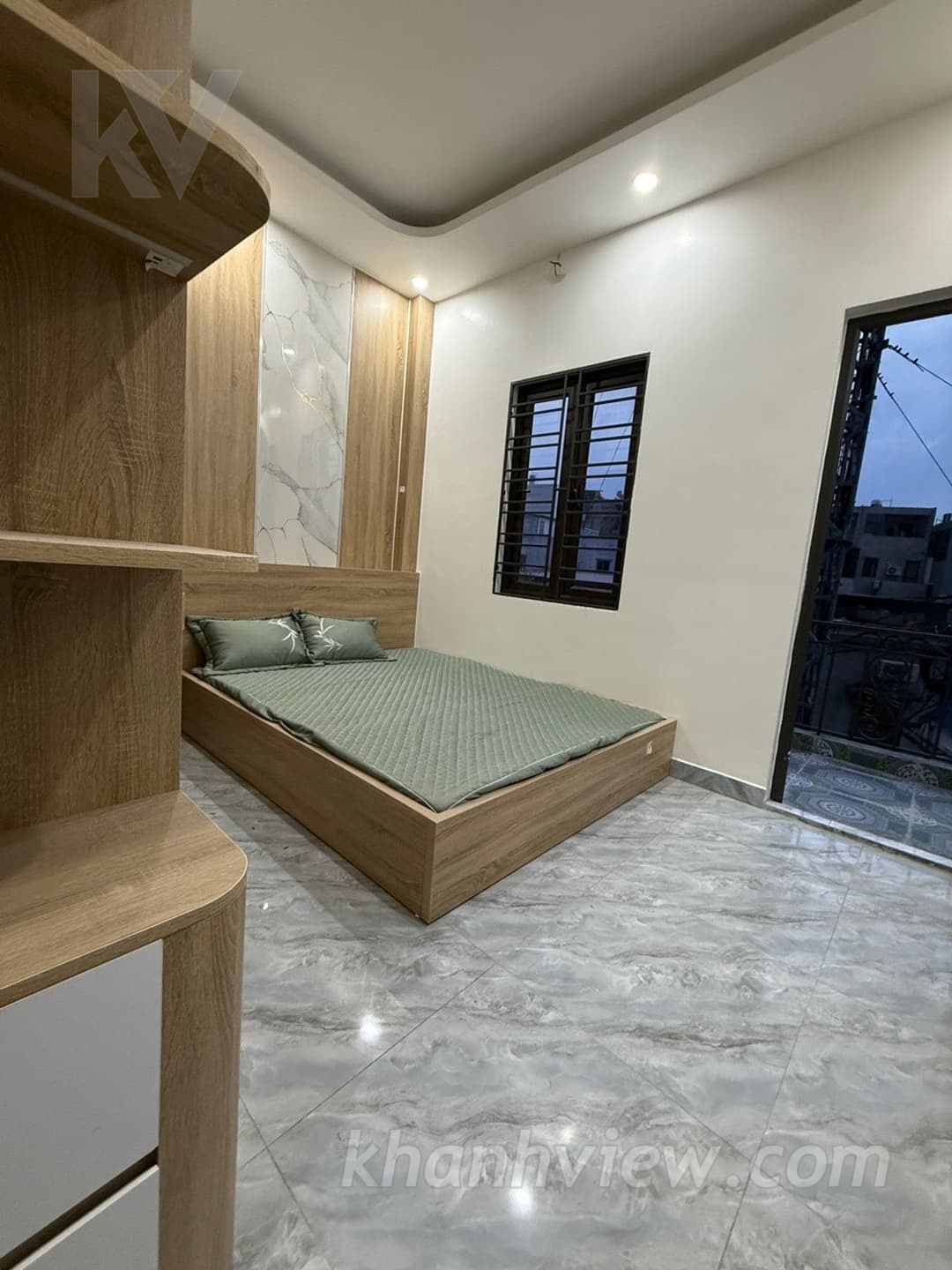Nhà Quỳnh Hoàng 9