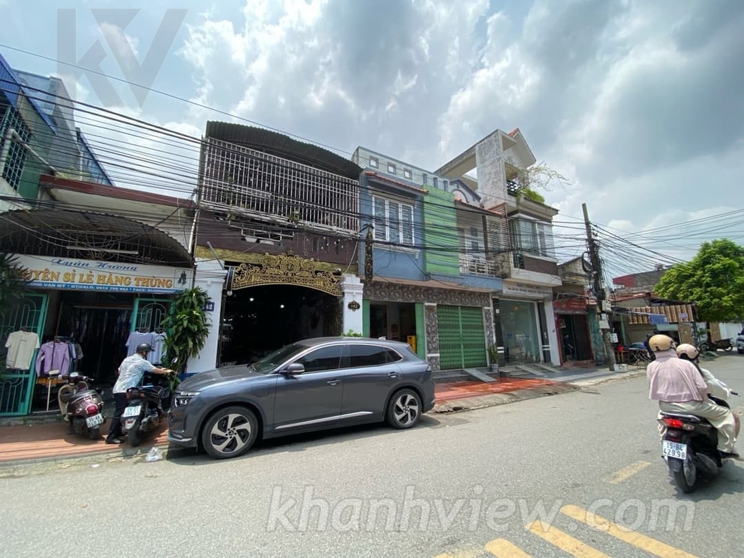Nhà mặt phố Vạn Mỹ