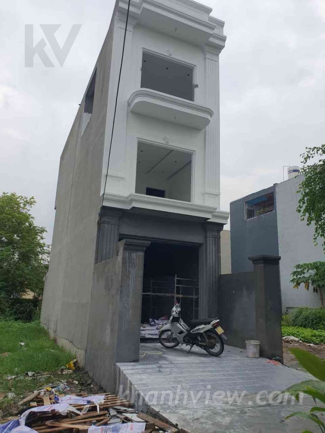 Thực tế nhà TK5SMQF8
