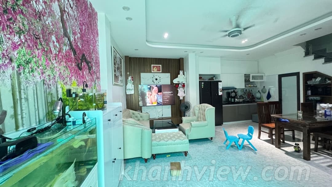 Nhà Lệnh Bá Chính Trọng Hải Phòng