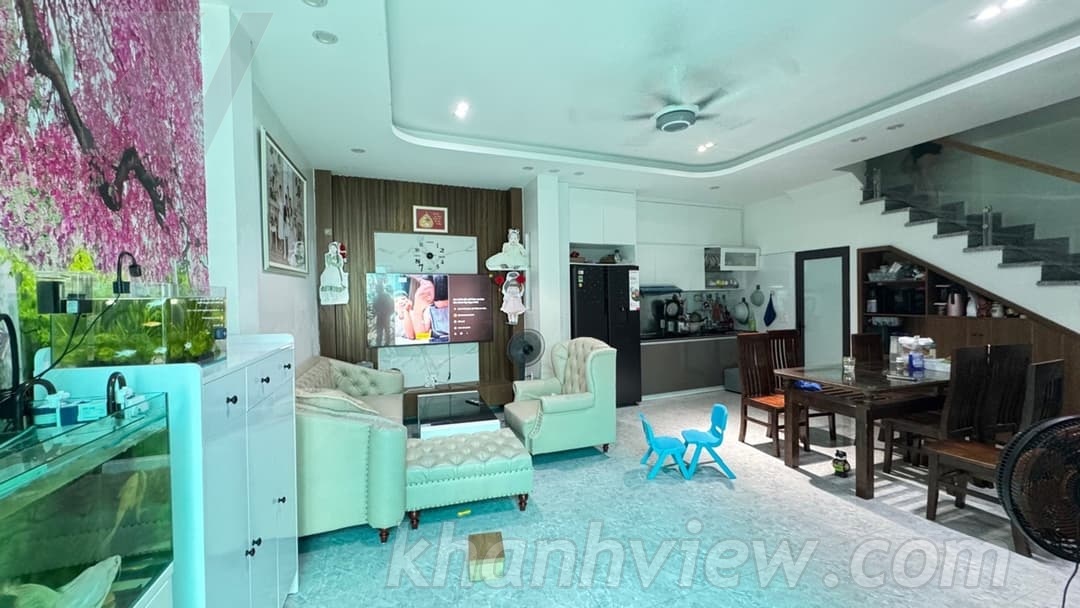 Ảnh nhà TK5WFUAC 3