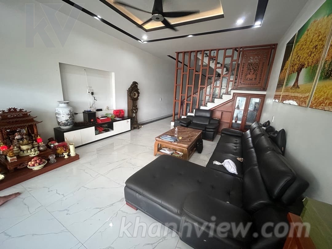 Mặt tiền nhà 354 Tiên Lãng