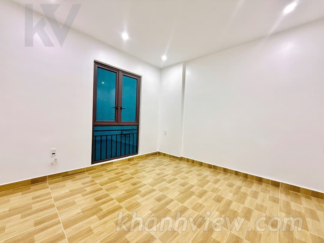 Nhà Chợ Hàng 10