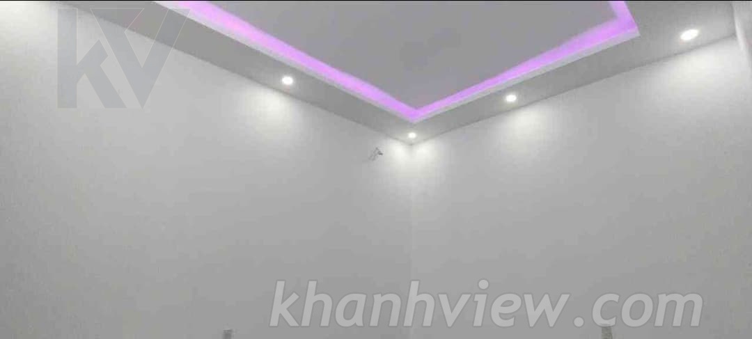 Phòng thờ trang nghiêm trên tầng 3 - Ảnh 8