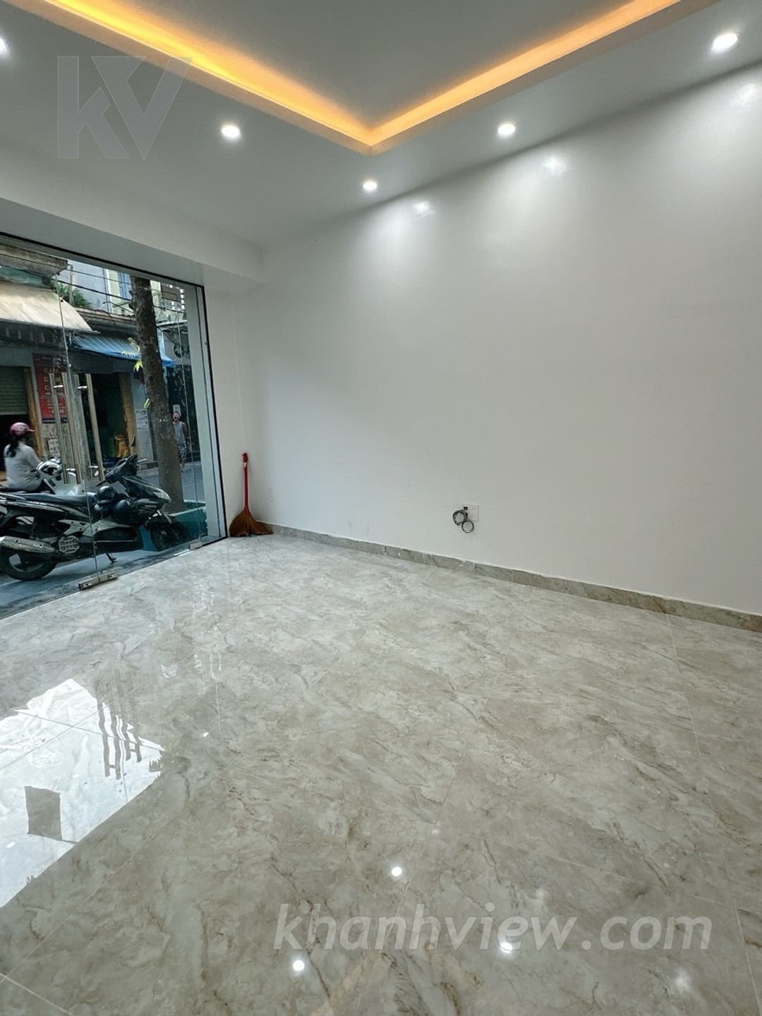 Ảnh nhà Miếu Hai Xã 4