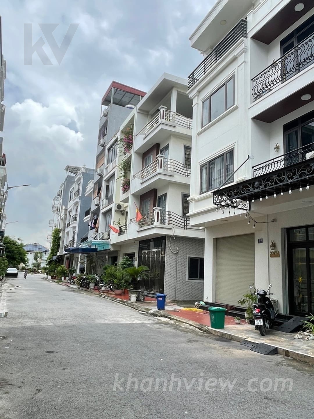Nhà Tái Định Cư Vinhomes Riverside Cầu Bính
