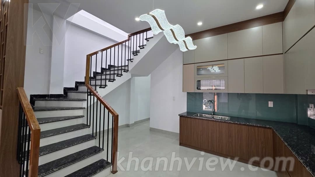 Ảnh thực tế nhà Hùng Vương