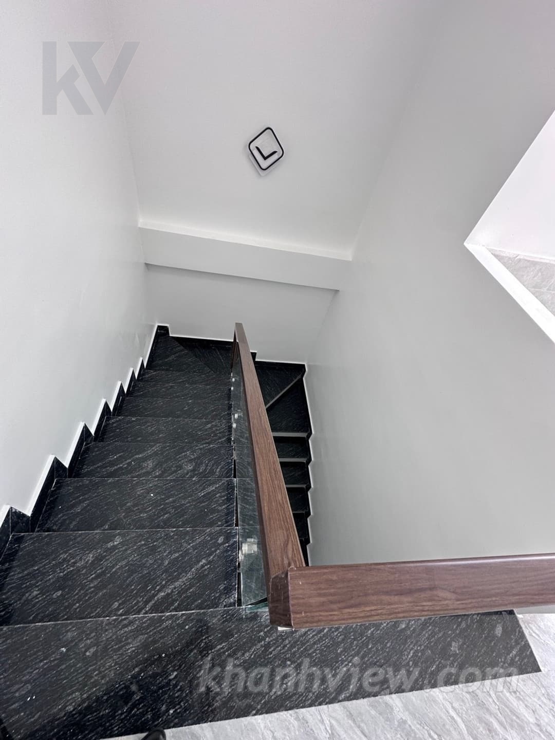 Nhà Kiến Phong Đồng Thái 8