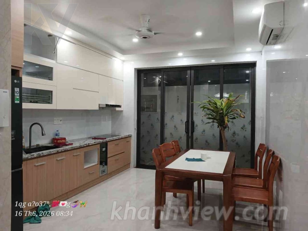 Mặt tiền siêu phẩm Lê Hồng Phong
