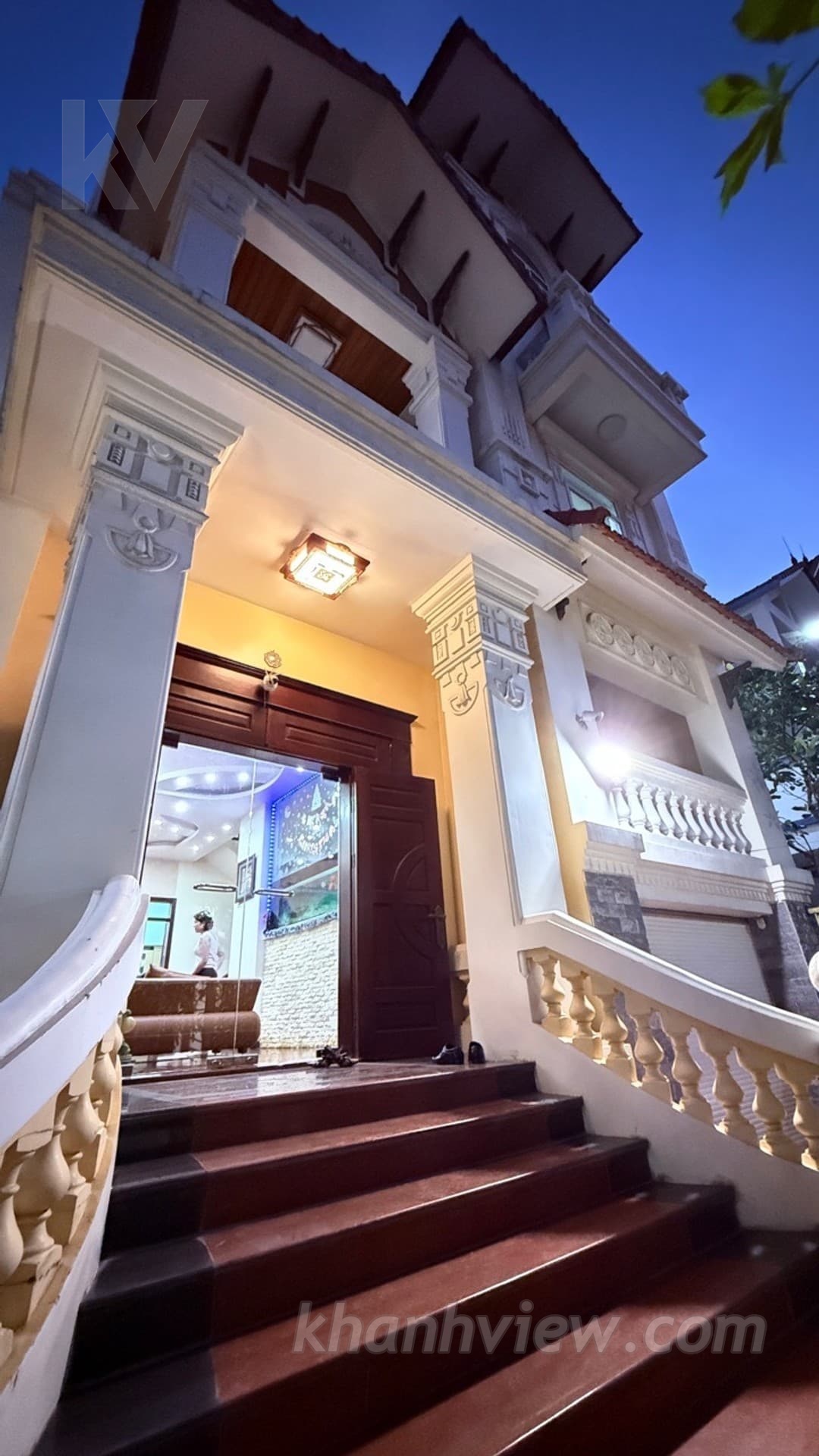 Biệt thự Sao Đỏ