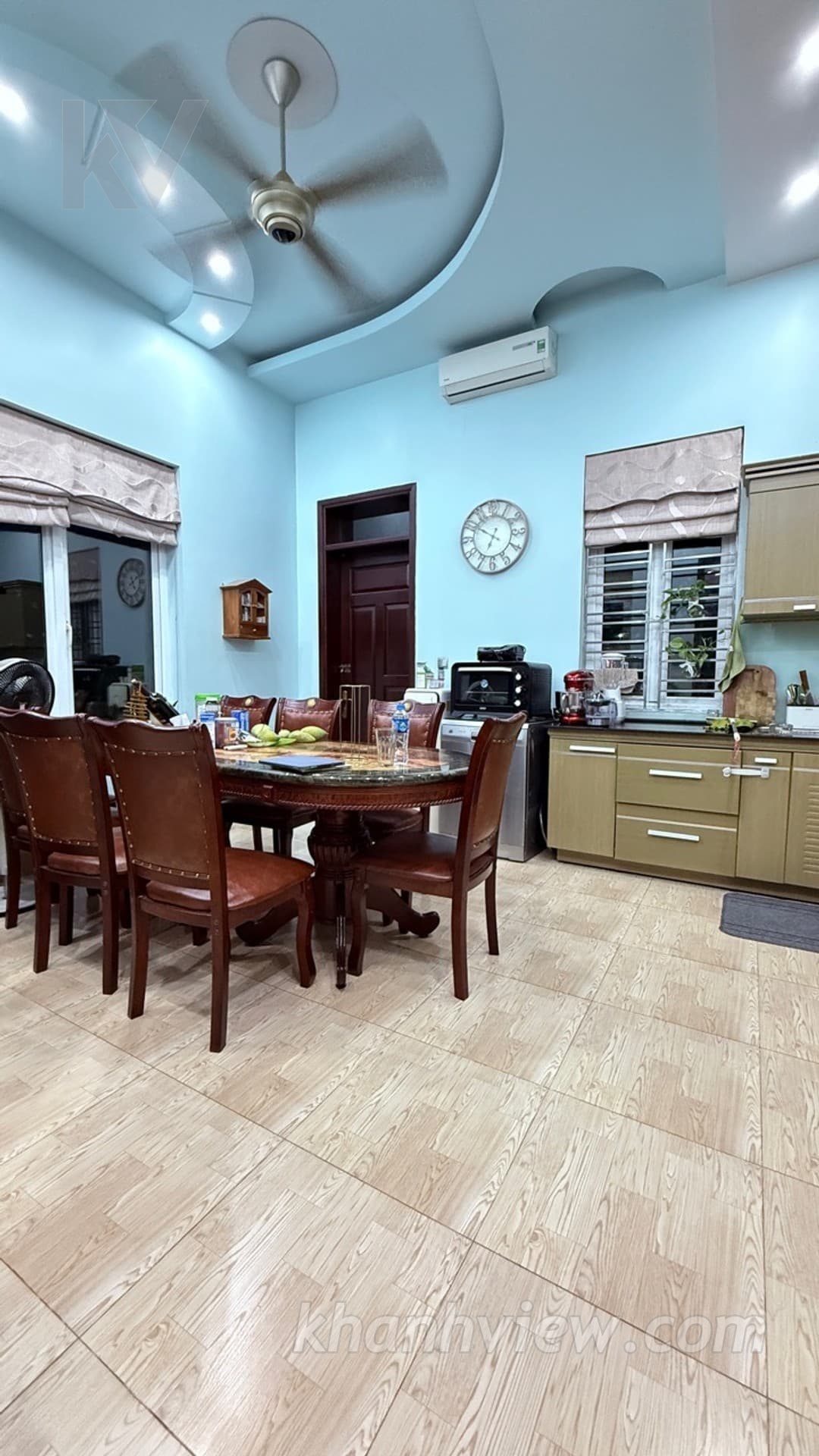 Biệt thự Sao Đỏ