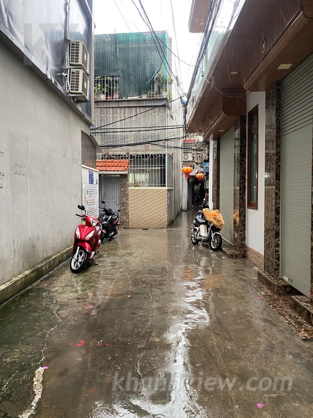 Nhà Chùa Hàng 2