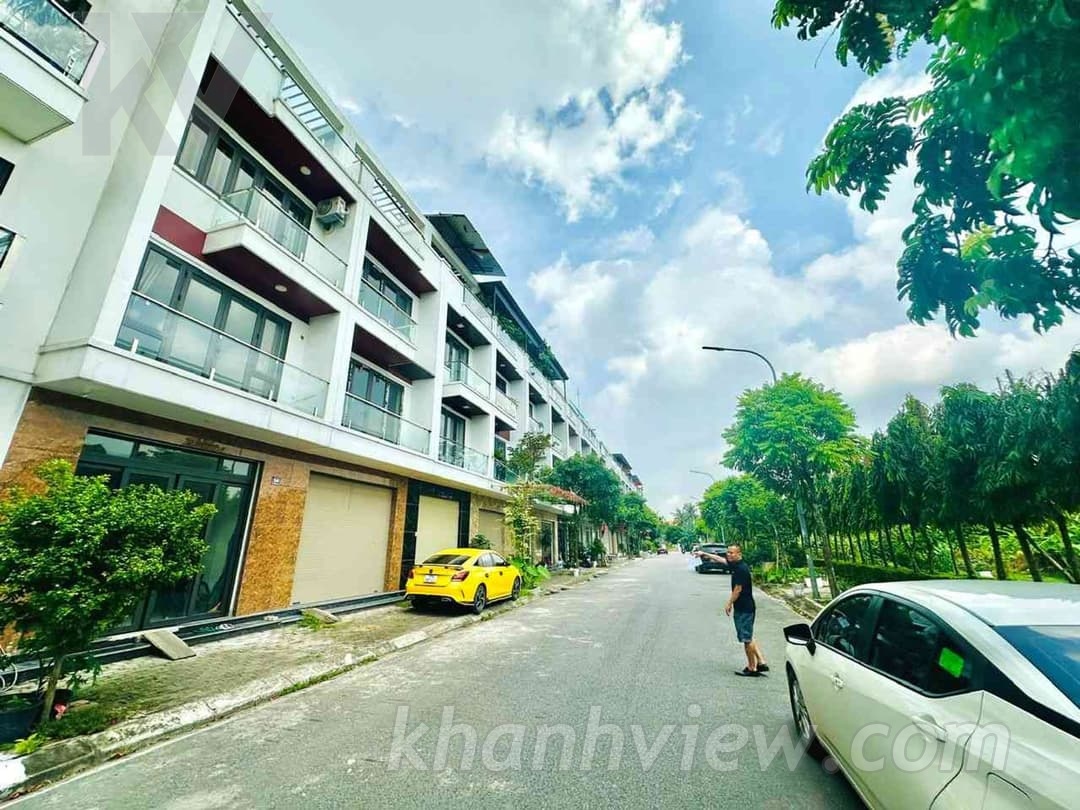 Him Lam Hùng Vương 3