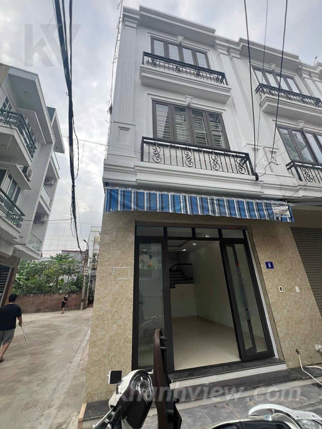 Mặt tiền nhà lô góc Vĩnh Khê