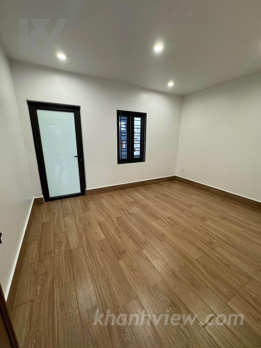 Ảnh thực tế TKEW3IYW 14