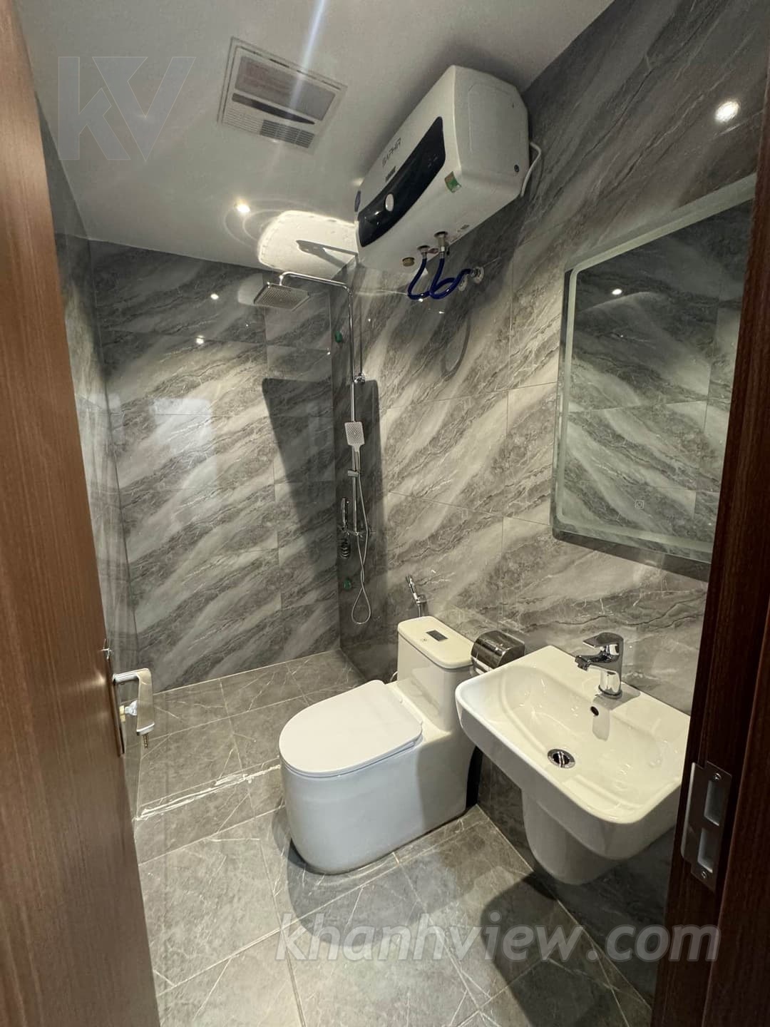 Ảnh thực tế TKEW3IYW 18