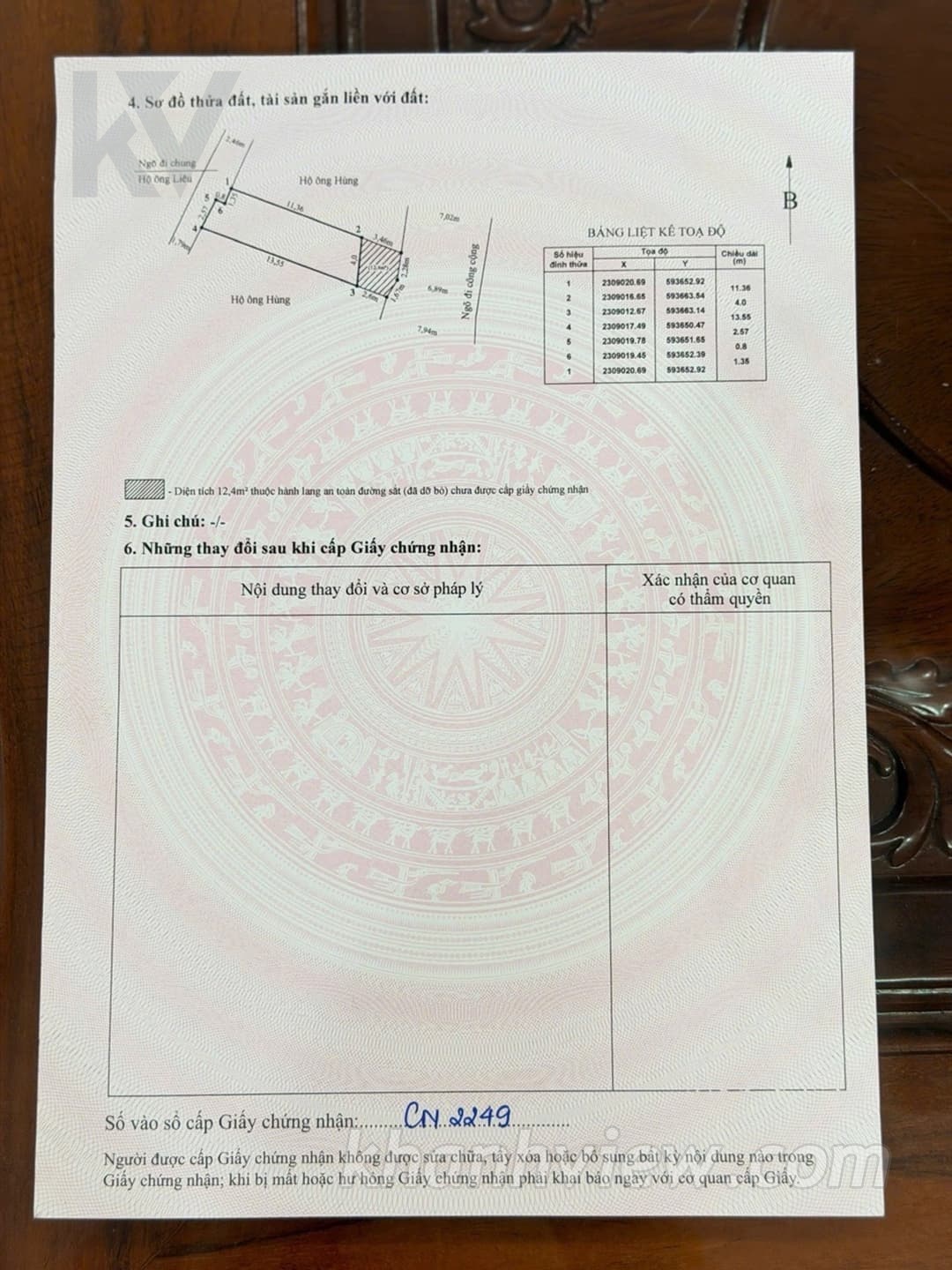 Nhà Hồ Đá Sở Dầu 11