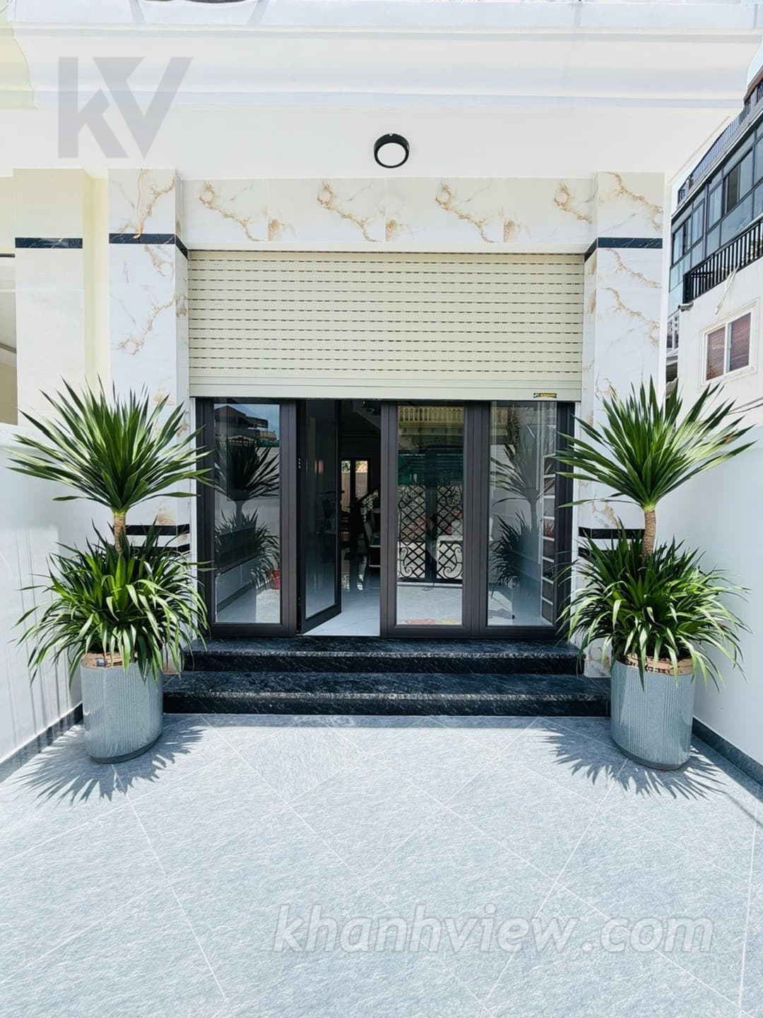 Nhà Hồ Đá Sở Dầu 2