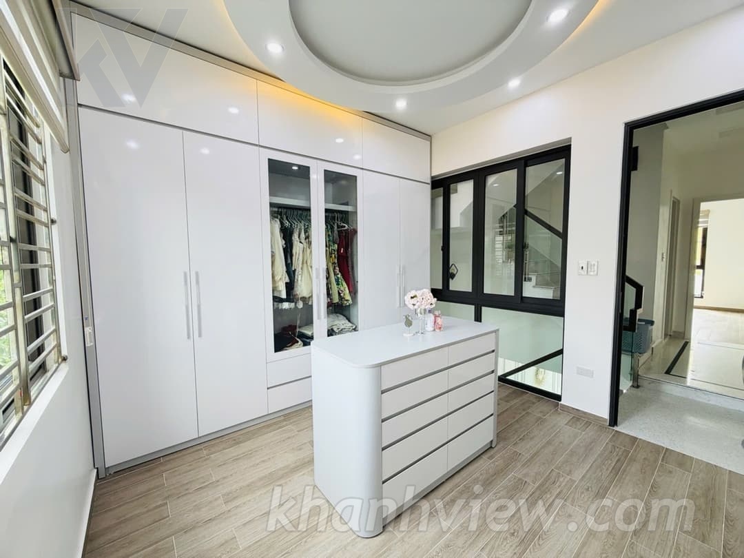 Nhà Hồ Đá Sở Dầu 8