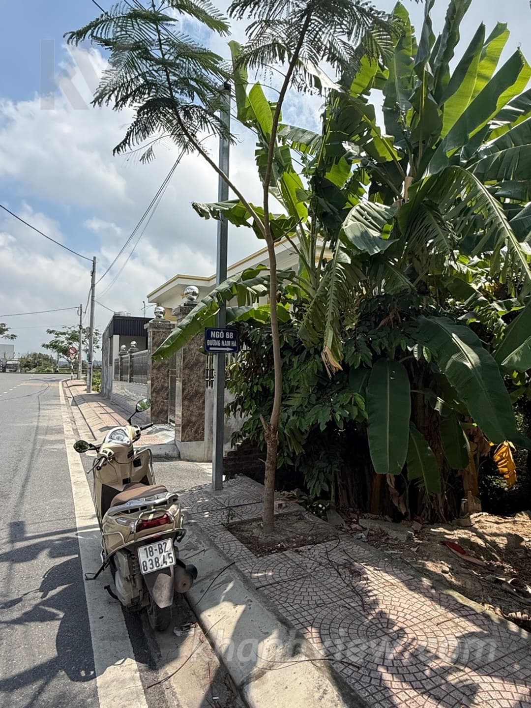 Mặt tiền Nam Hà