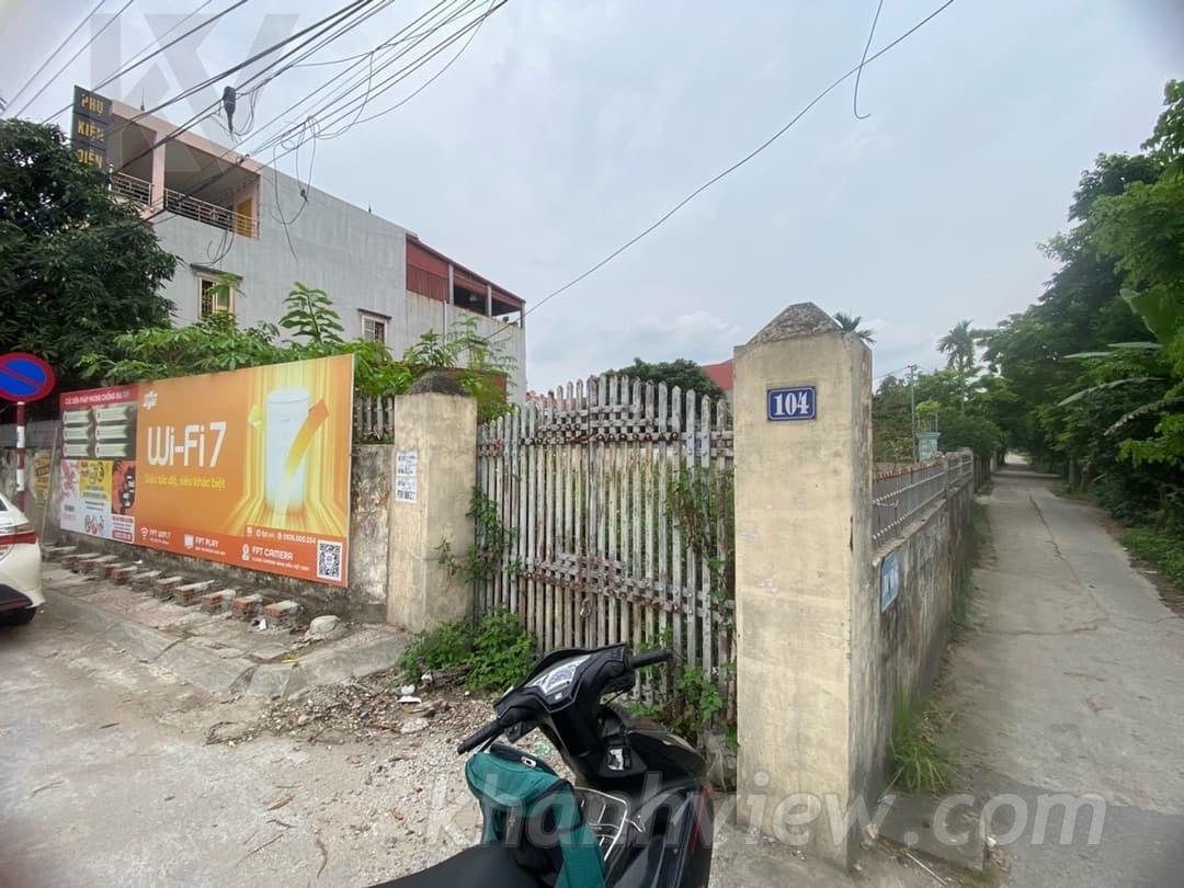 Mặt đường Phan Đăng Lưu 5