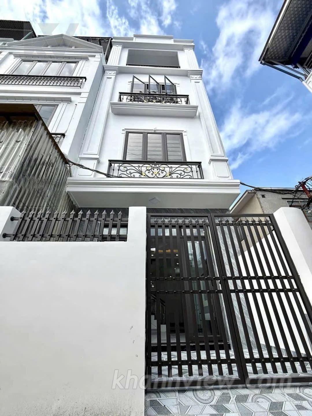 Thực tế nhà Thiên Lôi