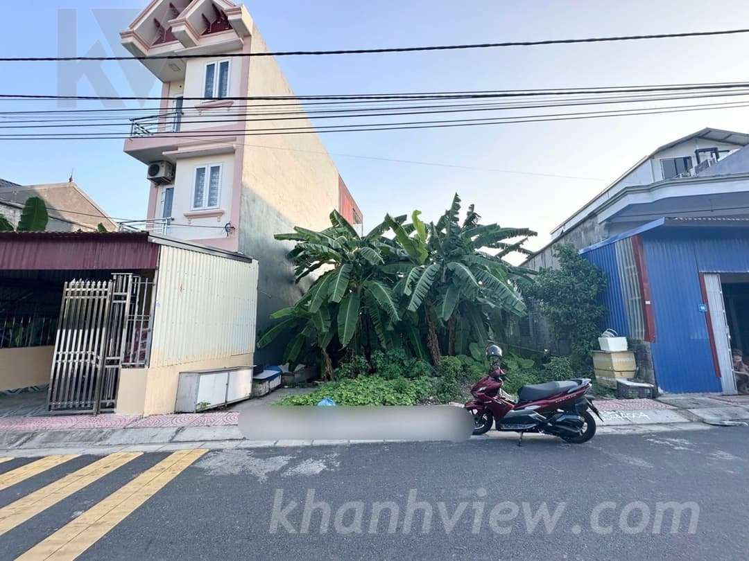 Đất mặt đường Lương Quán An Dương