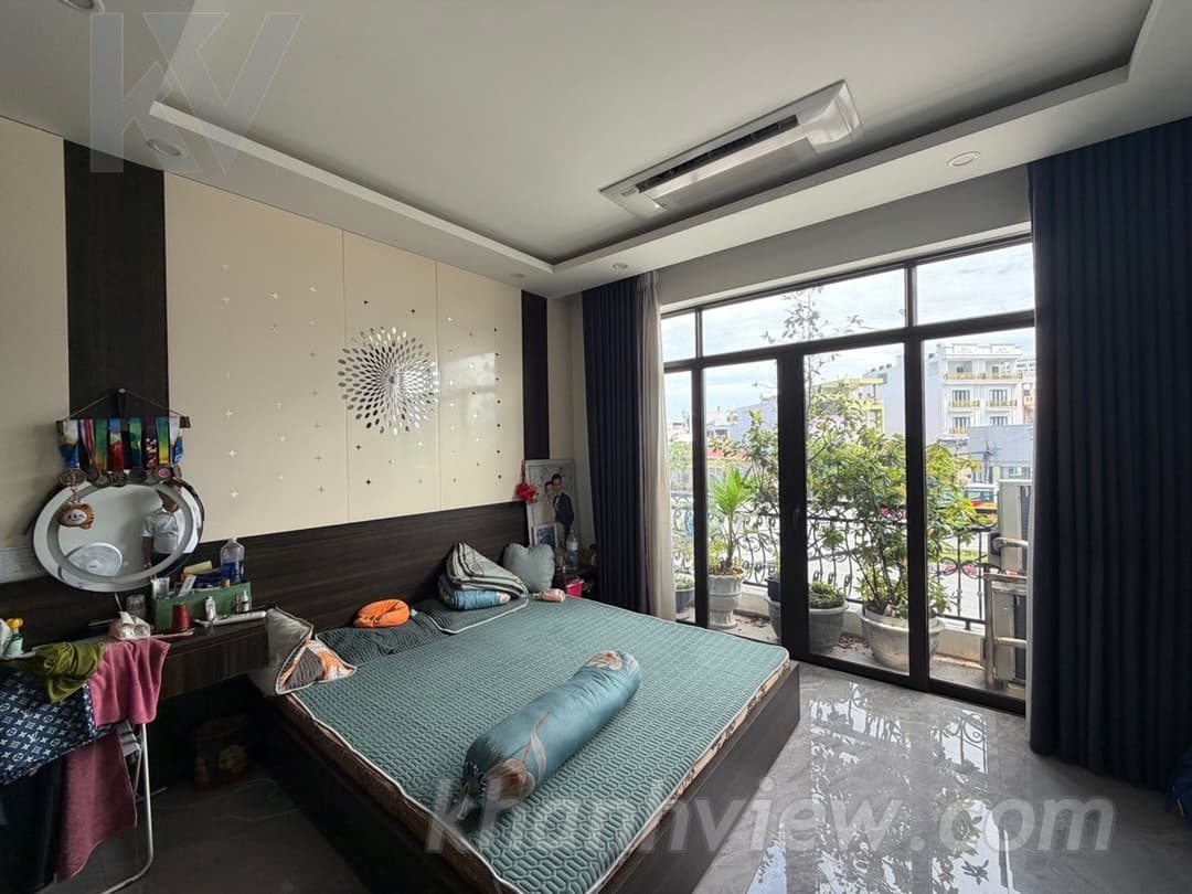 Ảnh 10 Bùi Viện