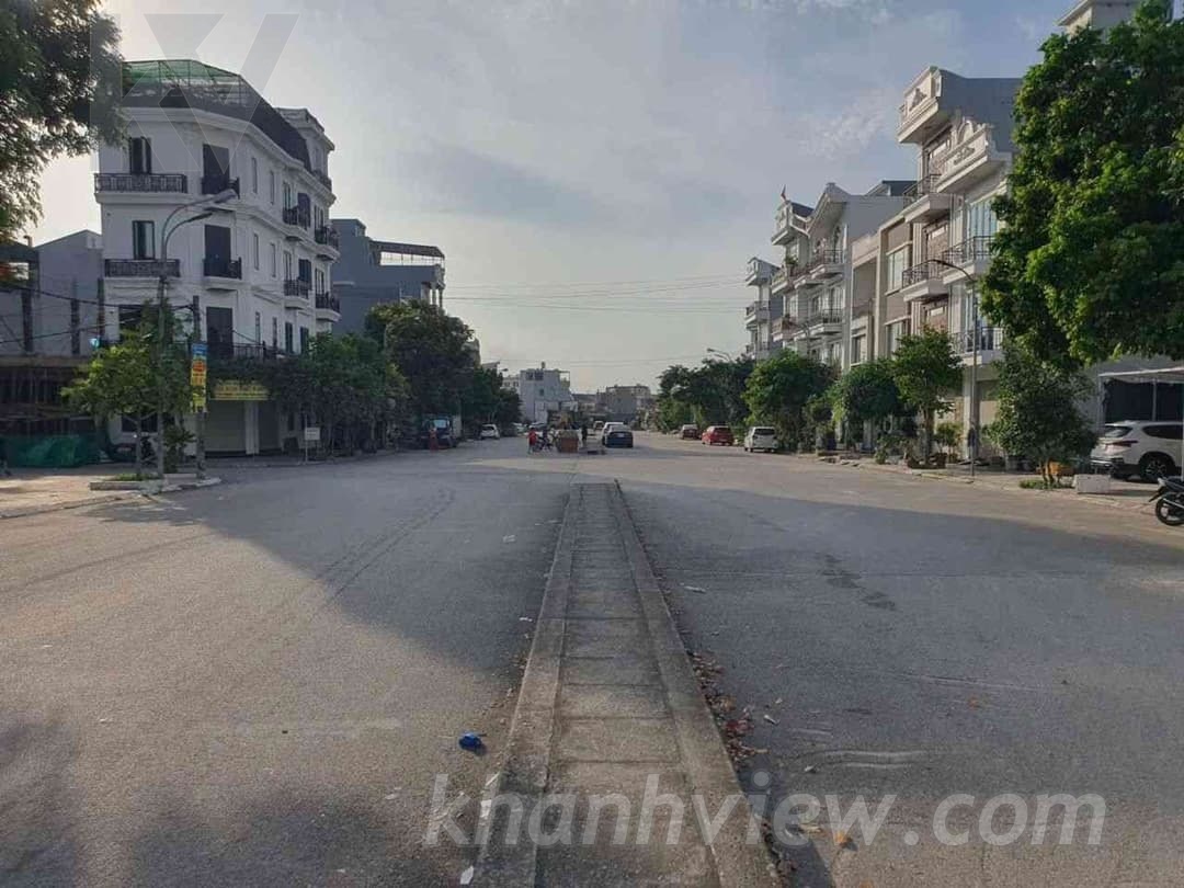 Ảnh 3 Mai Trung Thứ