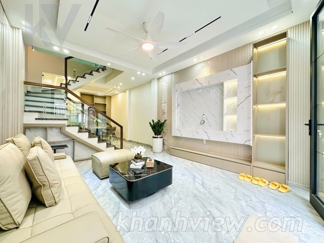 Nhà Tôn Đức Thắng