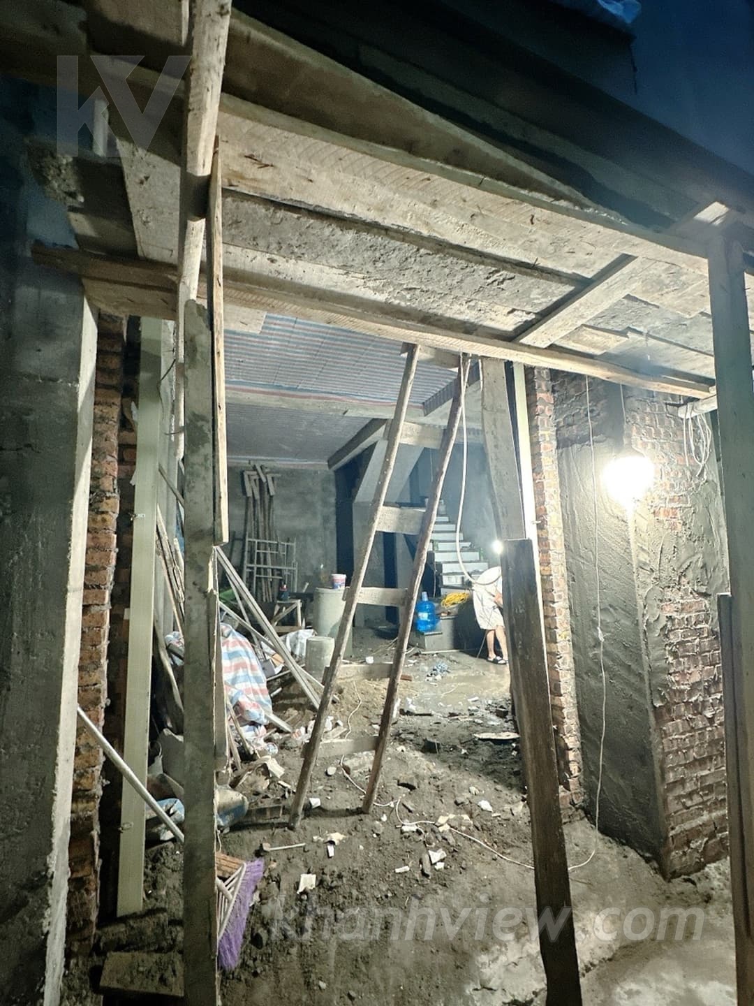 Nhà 4 tầng ngõ 96 Chợ Hàng