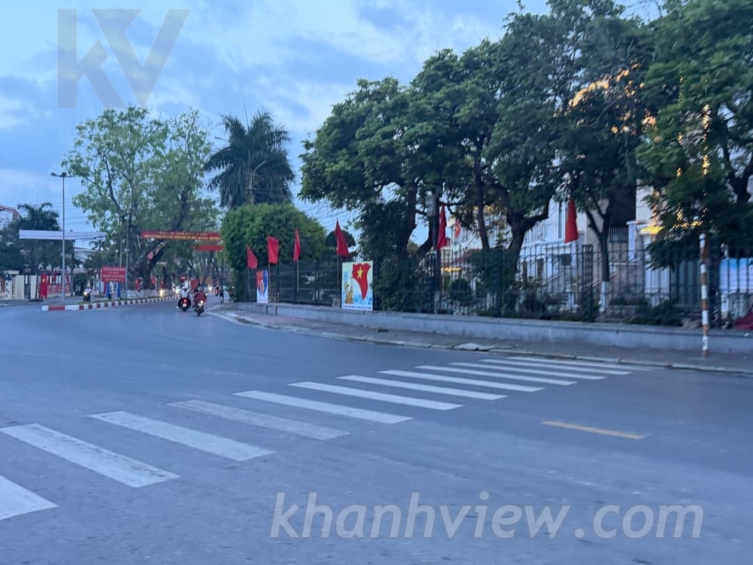 Biệt thự mặt phố Cẩm Xuân Kiến Thụy