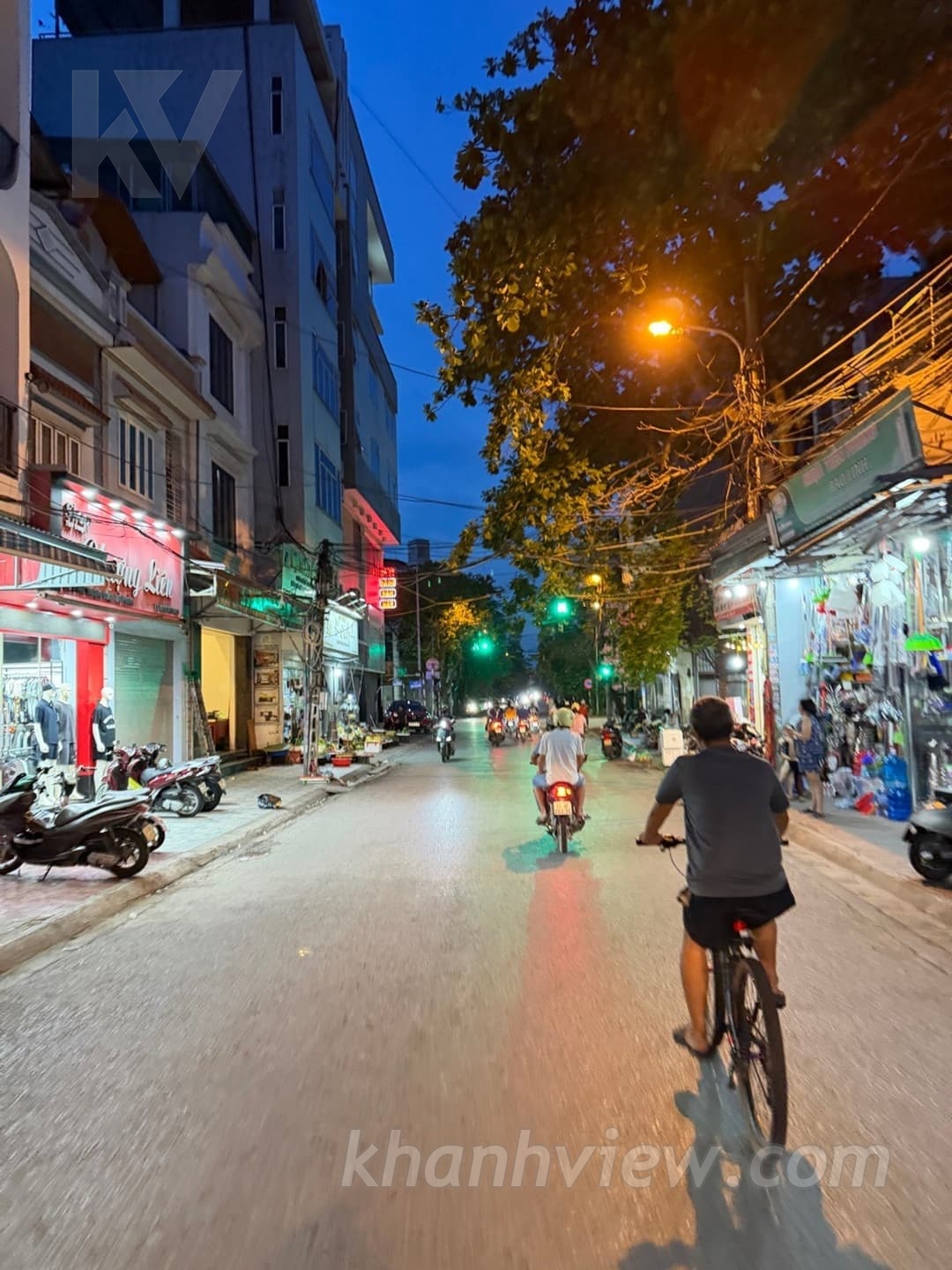 Nhà mặt phố Phủ Thượng Đoạn