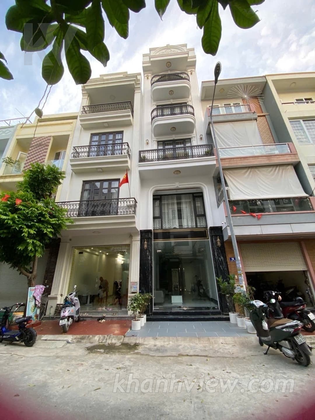 Nhà TĐC Chợ Hoa Quả Sở Dầu TKQCZDQ9