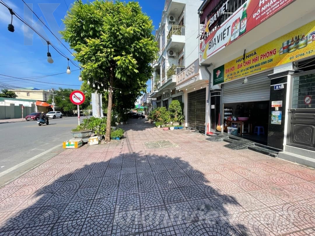 Thực tế TKRAR90R 3