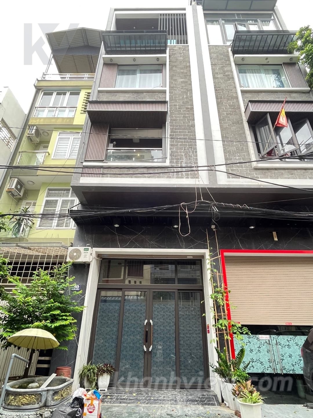 Nhà mặt phố Lê Văn Thuyết