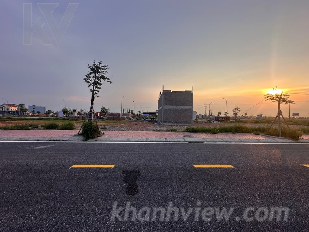 Đất Đầu Cầu 3