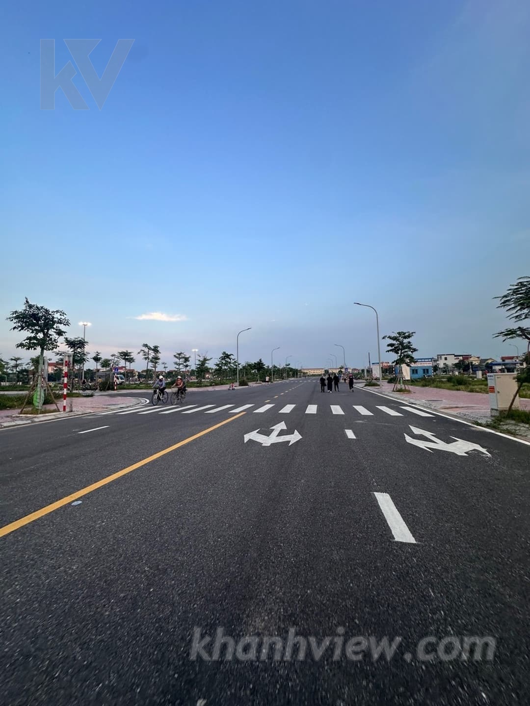 Đất Đầu Cầu 9