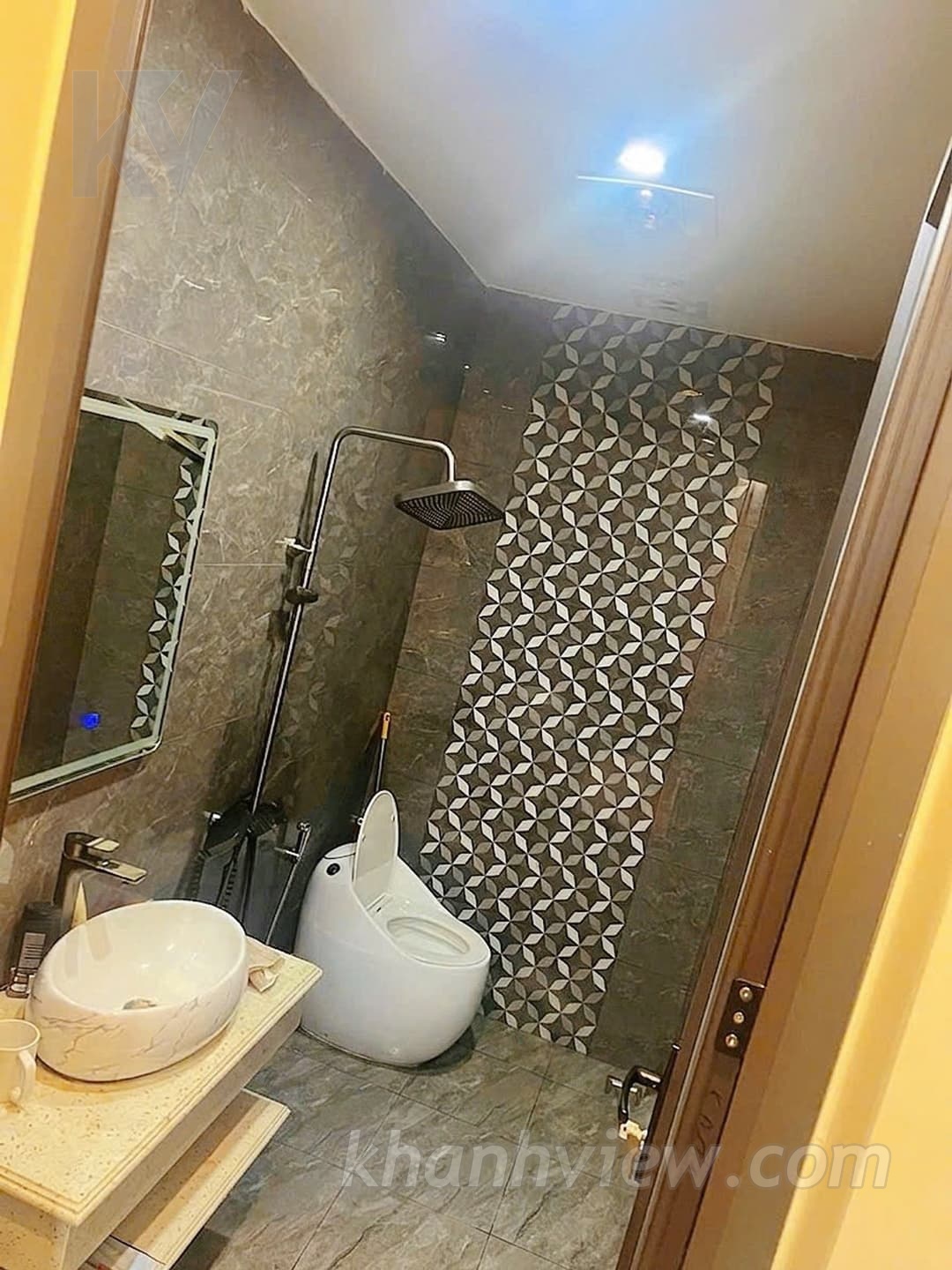 Nhà Lâm Tường 10