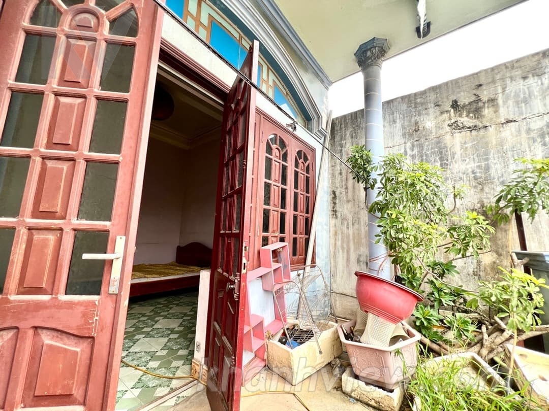 Ảnh nhà Hùng Vương 7